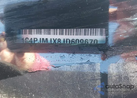 2018 Jeep Cherokee Overland 4X4 z USA, uszkodzony, nr VIN 1C4PJMJX8JD609670